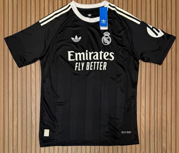 Camiseta Real Madrid Edición Especial Negra